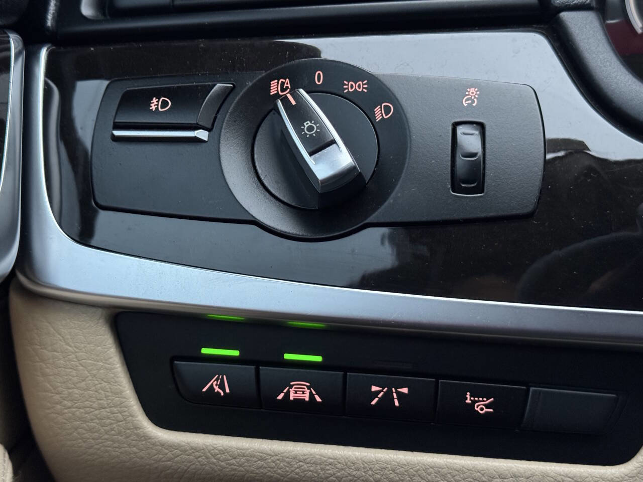 Used 2016 BMW 528i xDrive Sedan image 30