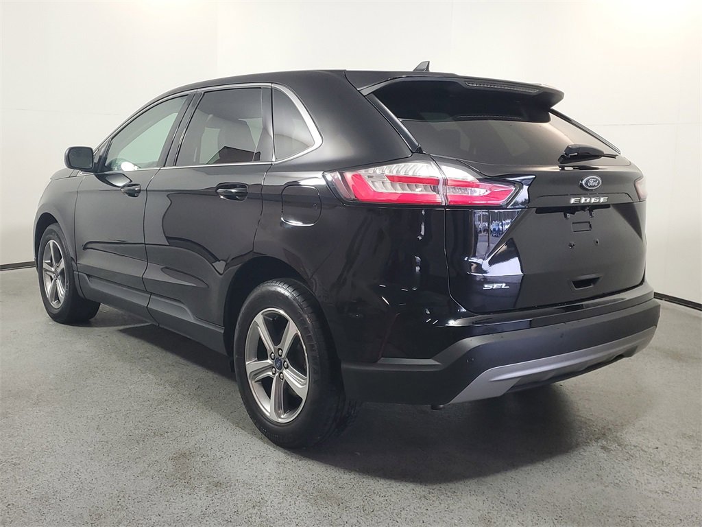 Used 2021 Ford Edge SEL w/ Convenience Package image 6