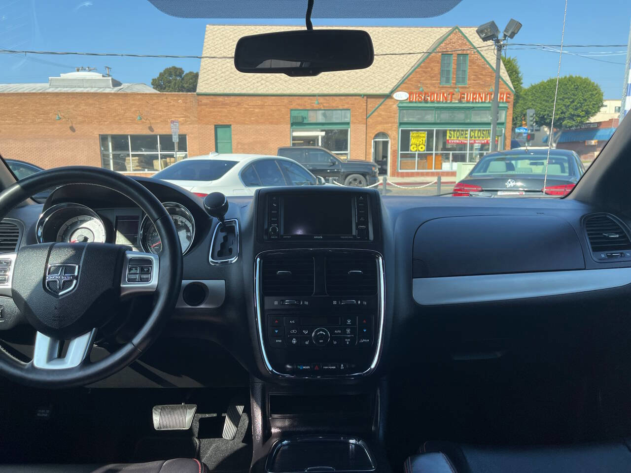 Used 2013 Dodge Grand Caravan R/T w/ Trailer Tow Group image 18