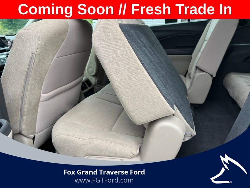 Used 2021 Honda Pilot EX image 5