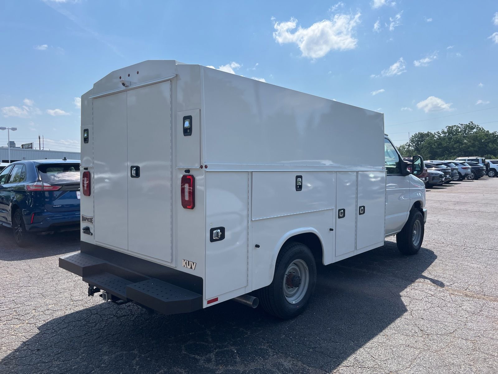 New 2026 Ford E-350 and Econoline 350 Super Duty w/ Power Equipment Group image 4