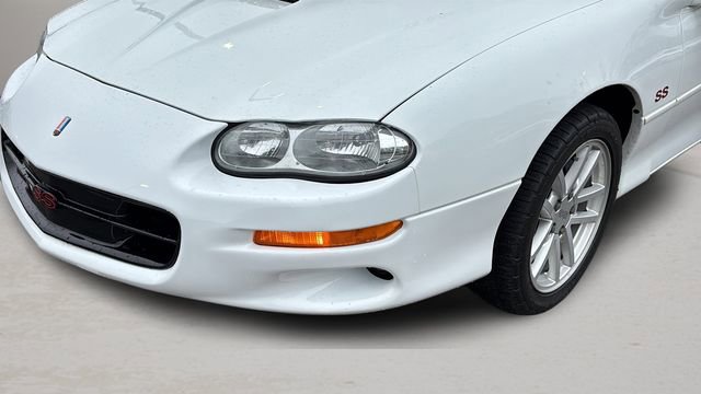 Used 2002 Chevrolet Camaro Z28 w/ SS Performance/Appearance Pkg image 36