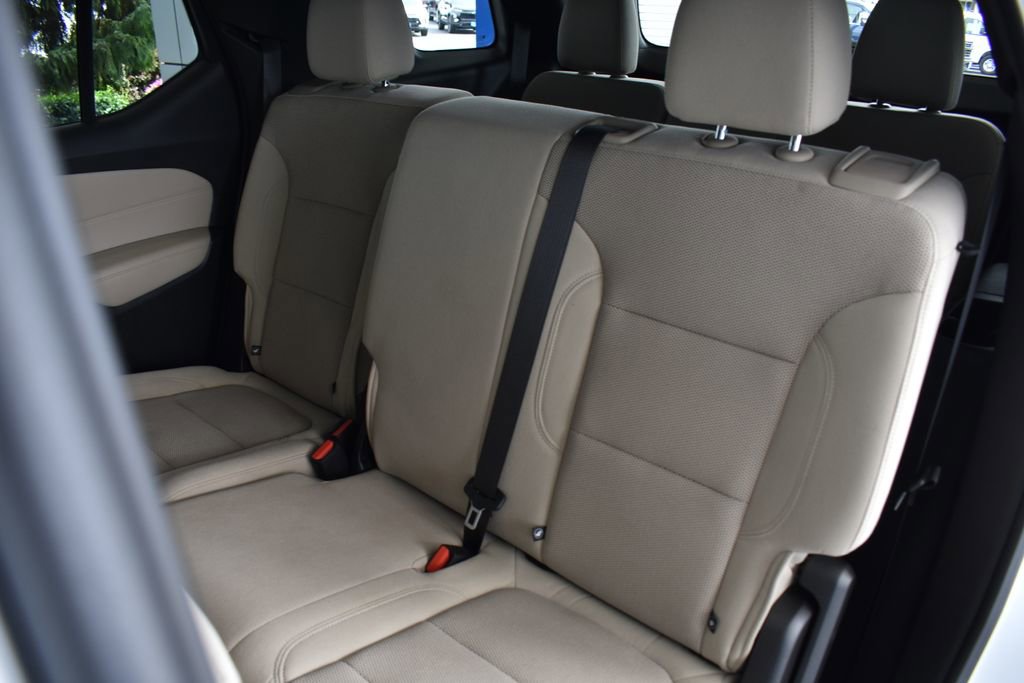 Used 2022 Chevrolet Traverse LS AWD/4WD image 25