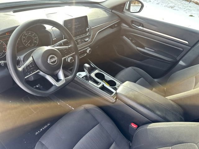 Used 2023 Nissan Altima 2.5 SV image 24