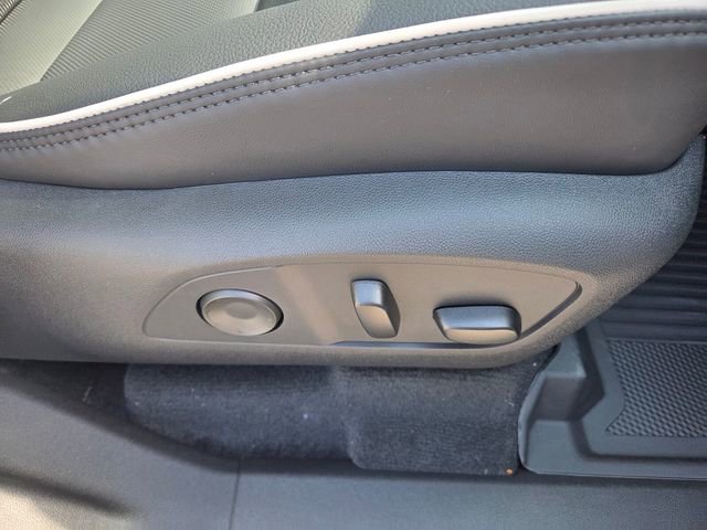 New 2026 GMC Acadia Denali w/ Super Cruise Package image 18