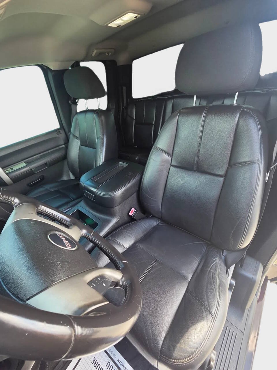 Used 2008 GMC Sierra 1500 SLE w/ Texas Edition RWD image 9
