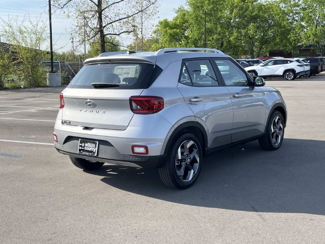 New 2026 Hyundai Venue SEL FWD image 5