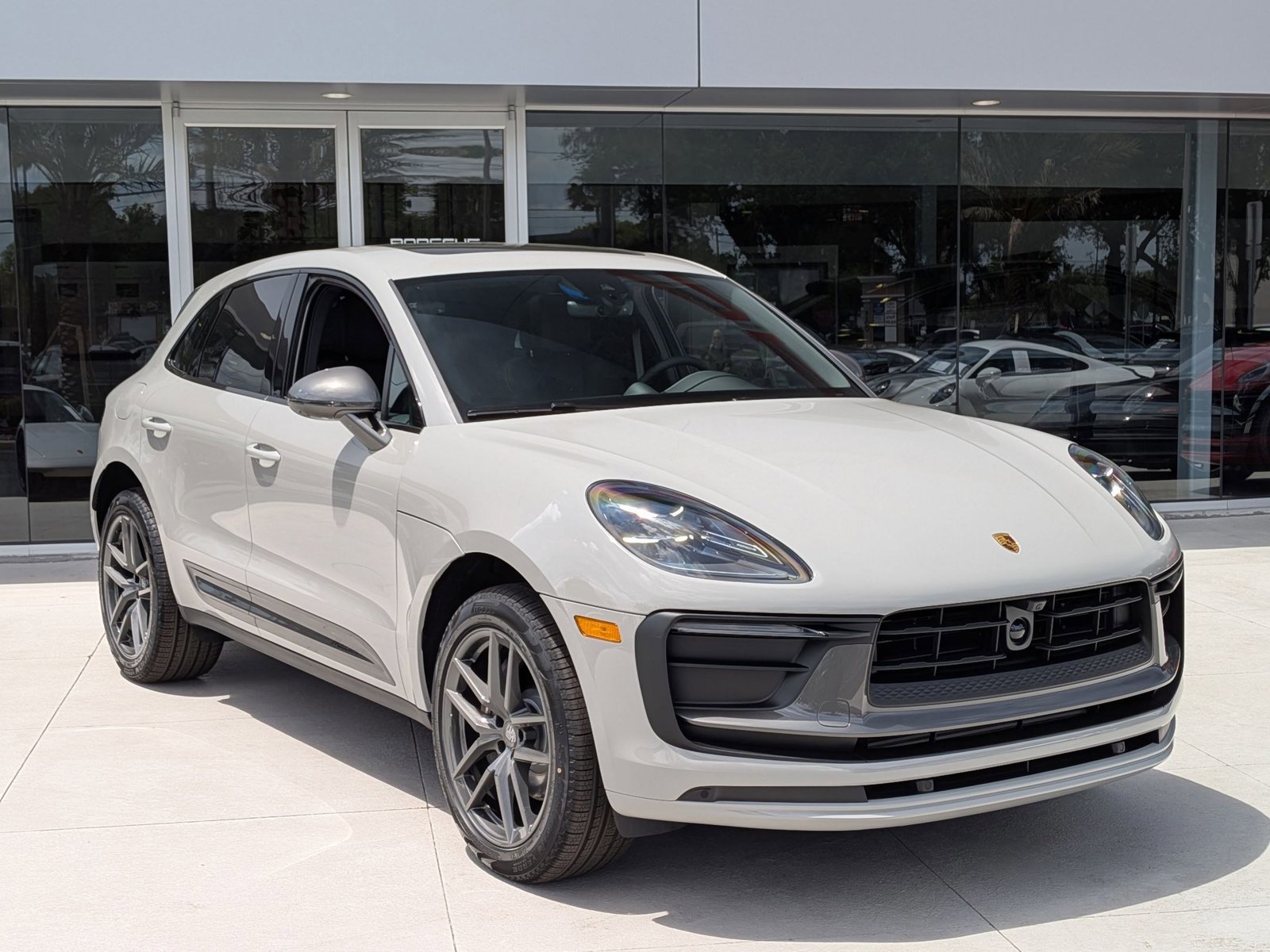 New 2026 Porsche Macan Turbo AWD/4WD image 7