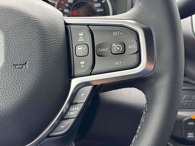 New 2026 RAM 2500 Big Horn AWD/4WD image 12