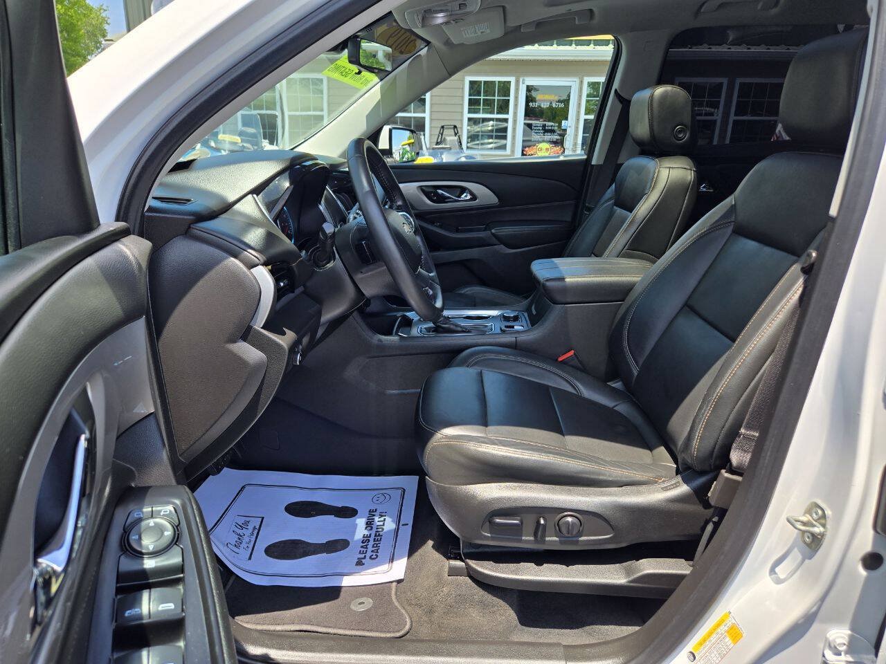 Used 2019 Chevrolet Traverse LT FWD image 23