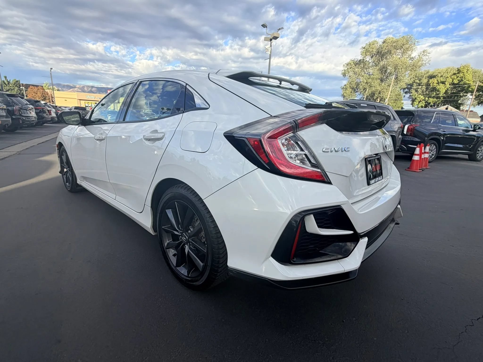 Used 2020 Honda Civic EX-L image 6