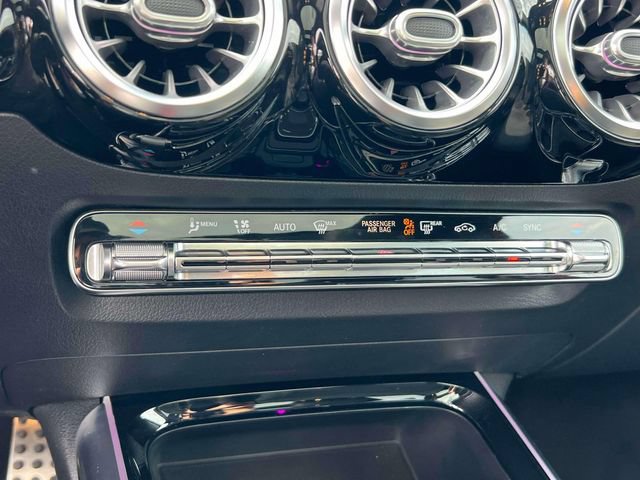Used 2021 Mercedes-Benz GLA 250 4MATIC w/ AMG Line Exterior image 28