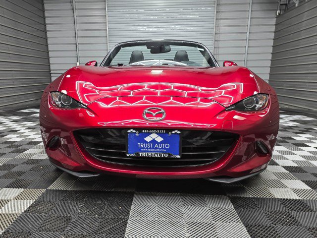 Used 2022 MAZDA MX-5 Miata Grand Touring w/ Weather Package RWD image 4