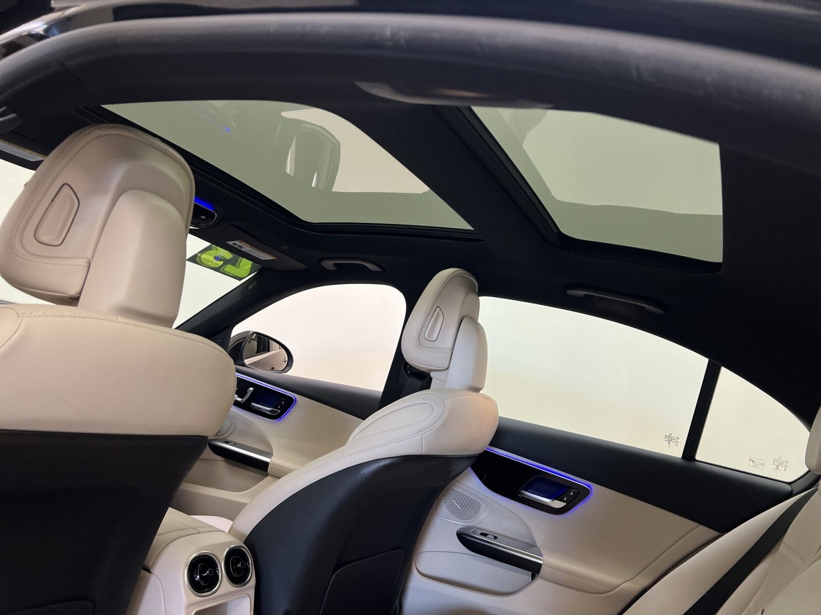 Used 2023 Mercedes-Benz C 300 4MATIC Sedan image 22