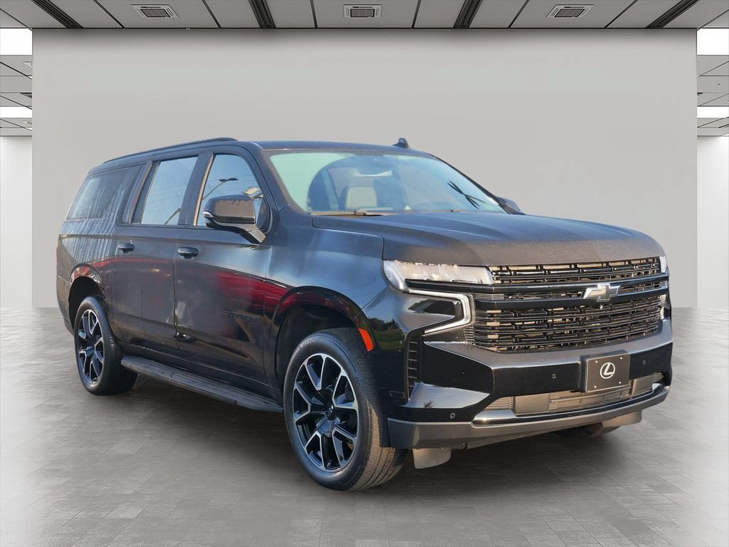 Used 2024 Chevrolet Suburban RST w/ Luxury Package