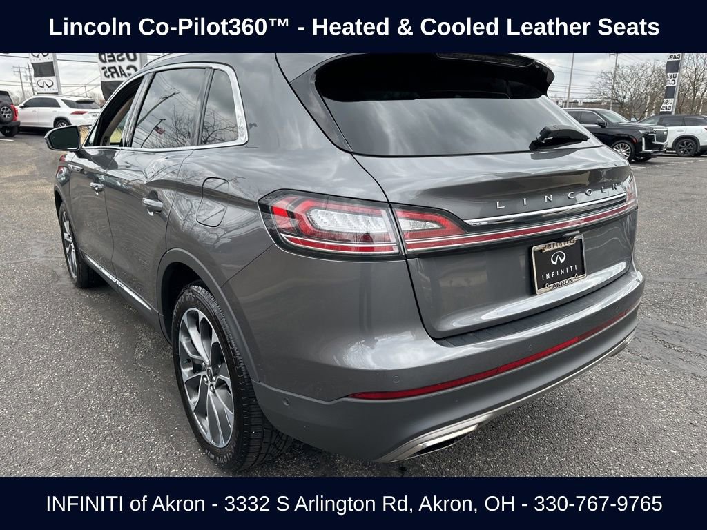 Used 2022 Lincoln Nautilus Reserve w/ Equipment Group 201A image 12