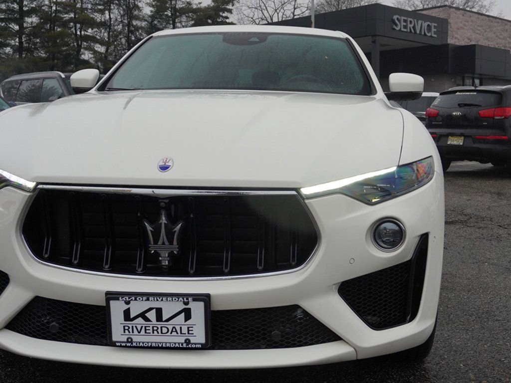 Used 2019 Maserati Levante GTS image 15