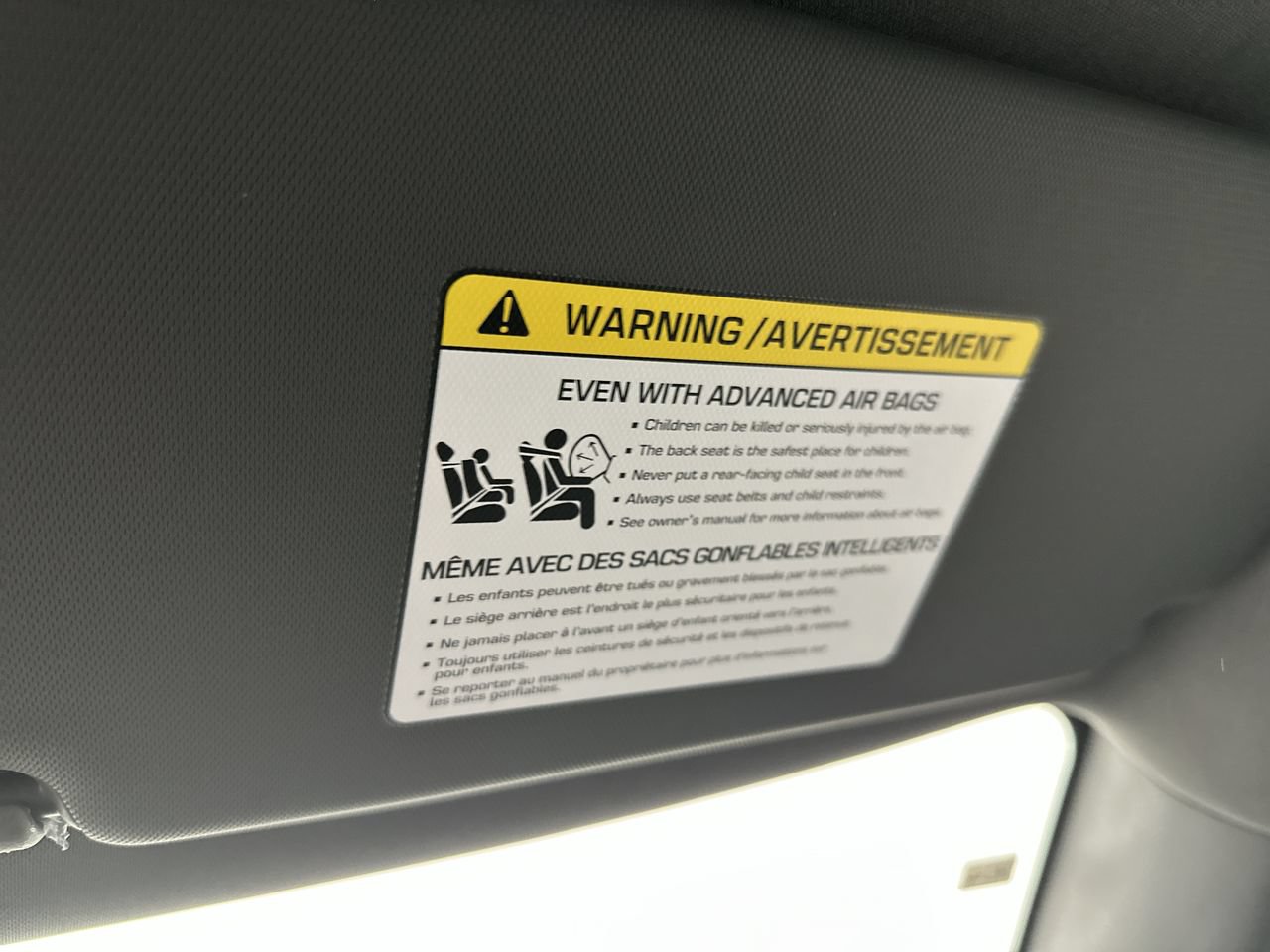 New 2027 Kia EV3 Wind FWD image 11