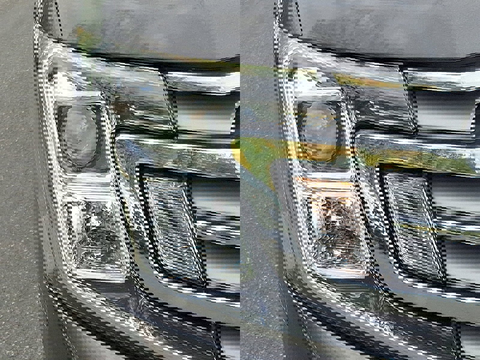 Used 2019 Ford Expedition Max Limited image 9