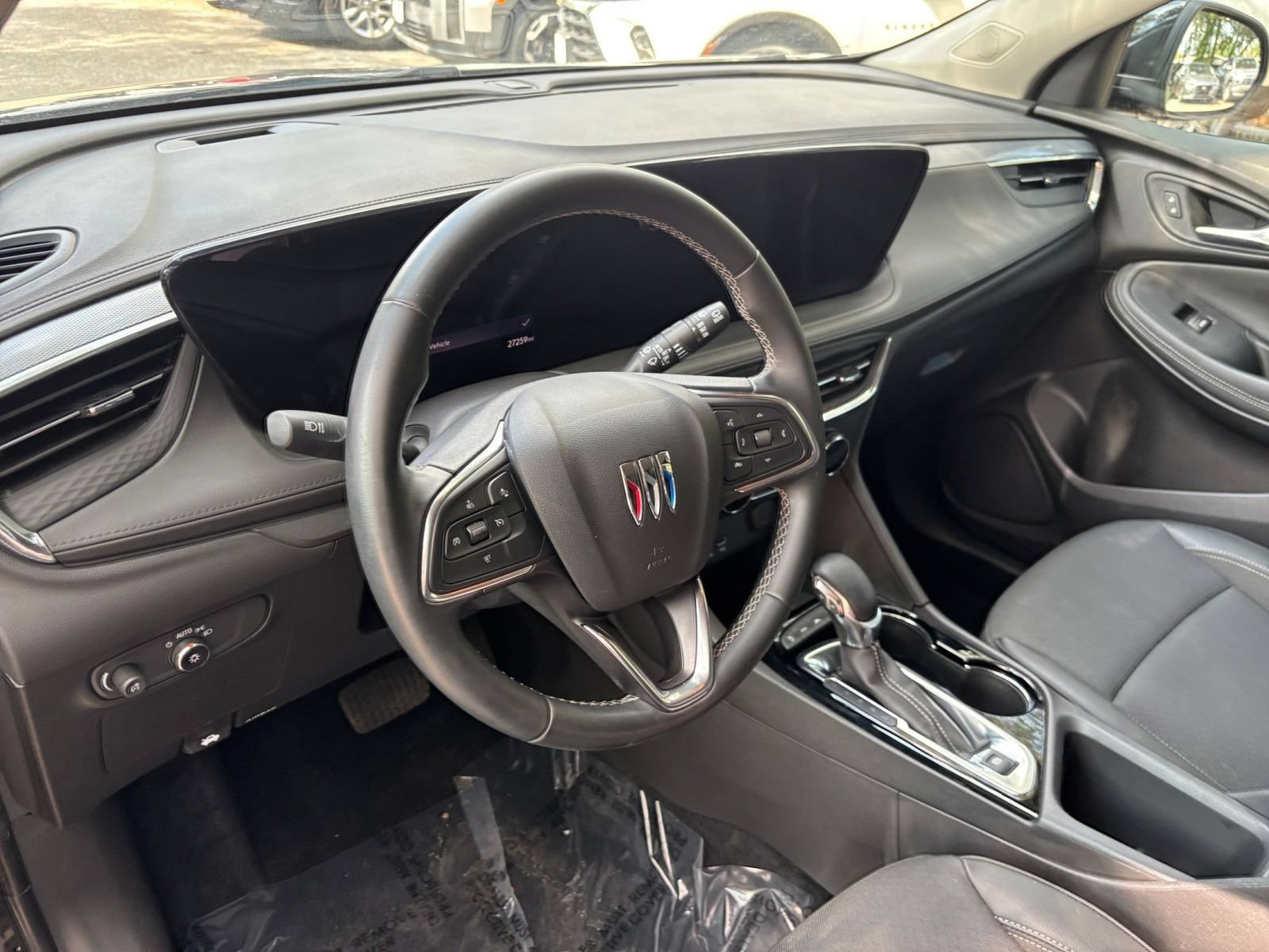 Used 2025 Buick Encore GX Preferred AWD/4WD image 33