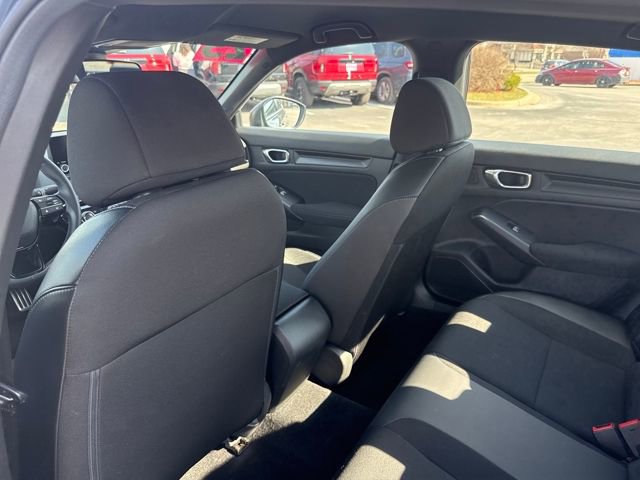 Used 2025 Honda Civic Sport image 17