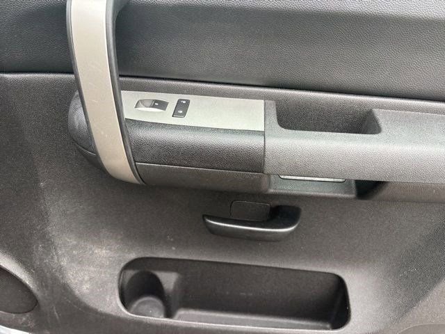 Used 2009 Chevrolet Silverado 1500 LT w/ Power Pack Plus image 38