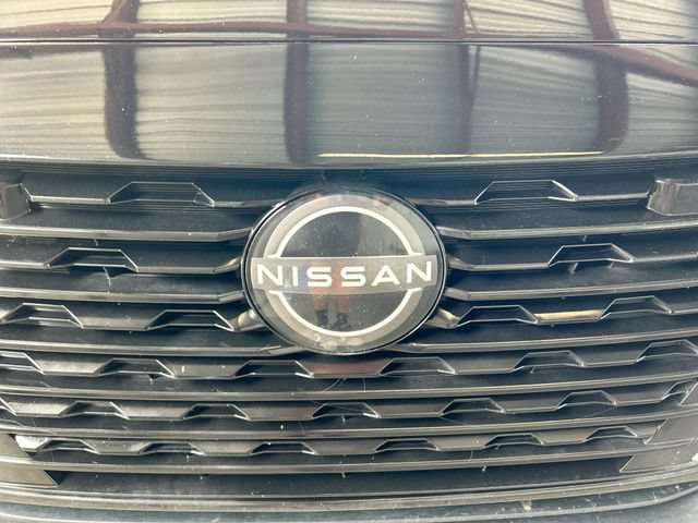 Used 2024 Nissan Sentra SV FWD image 28