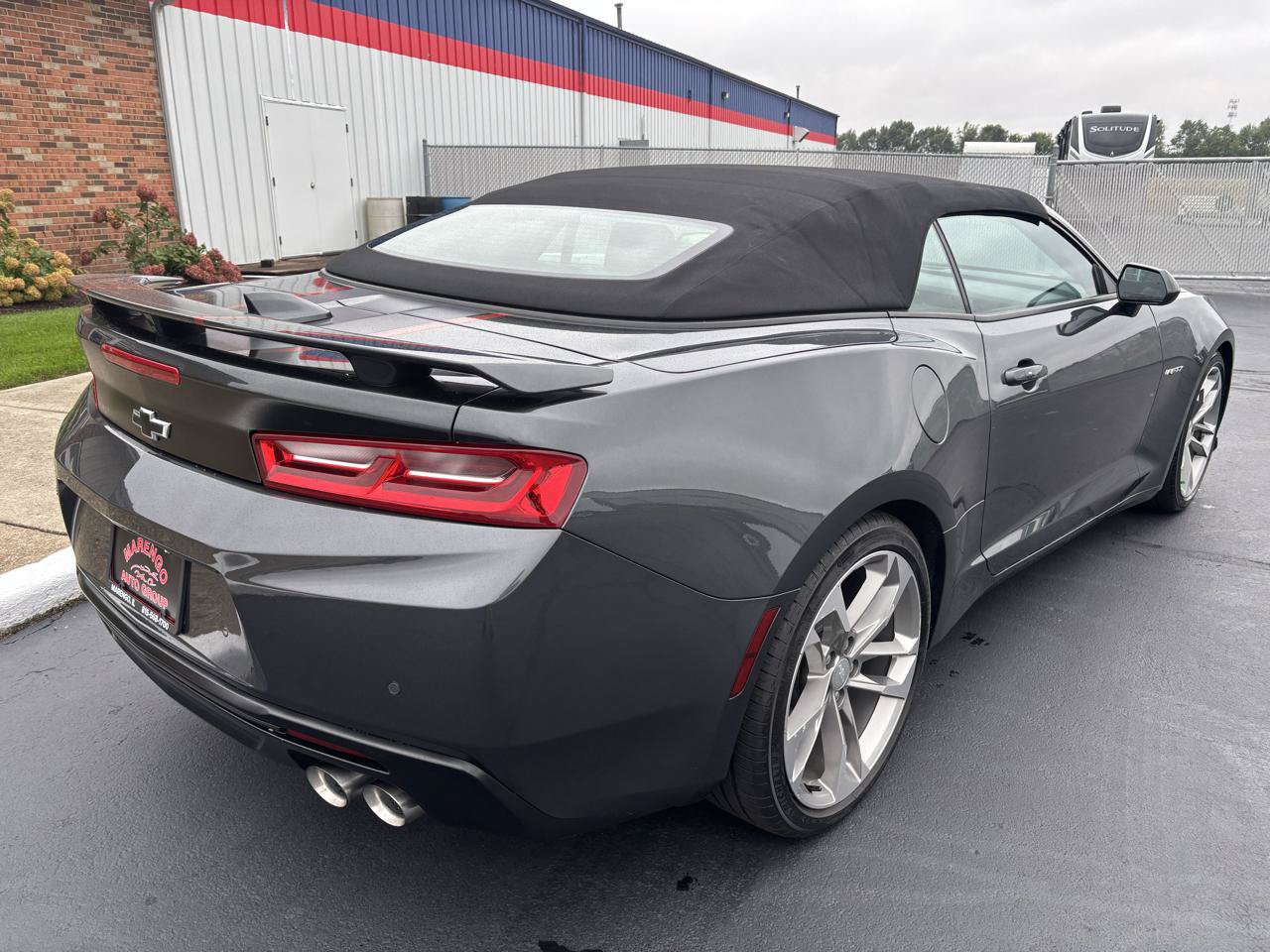 Used 2017 Chevrolet Camaro LT RWD image 11