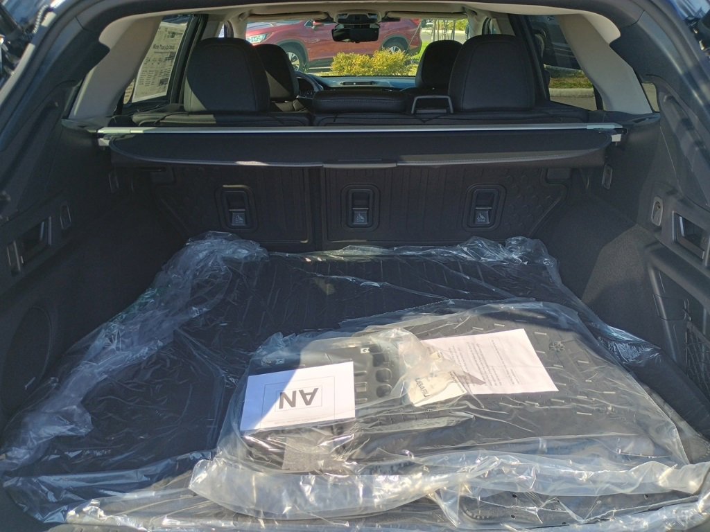 New 2025 Subaru Outback Touring XT w/ Popular Package #2 image 15