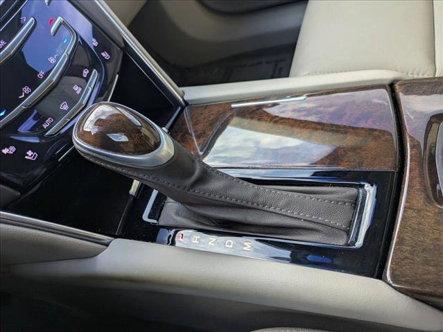 Used 2016 Cadillac XTS Luxury w/ Driver Awareness Package image 12