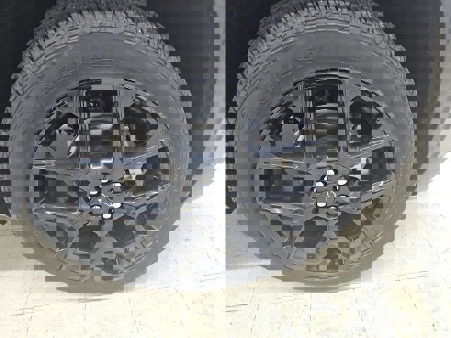 New 2026 Chevrolet Traverse RS w/ LPO, Floor Liner Package image 17