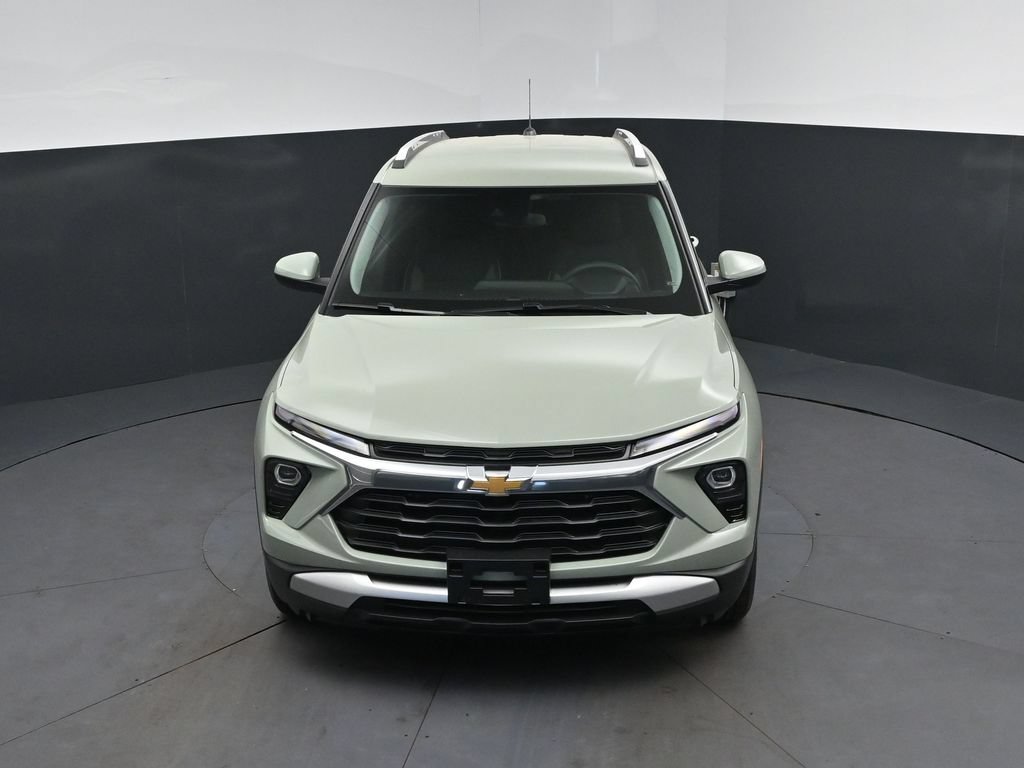 New 2026 Chevrolet TrailBlazer LT w/ Driver Confidence Package FWD image 37
