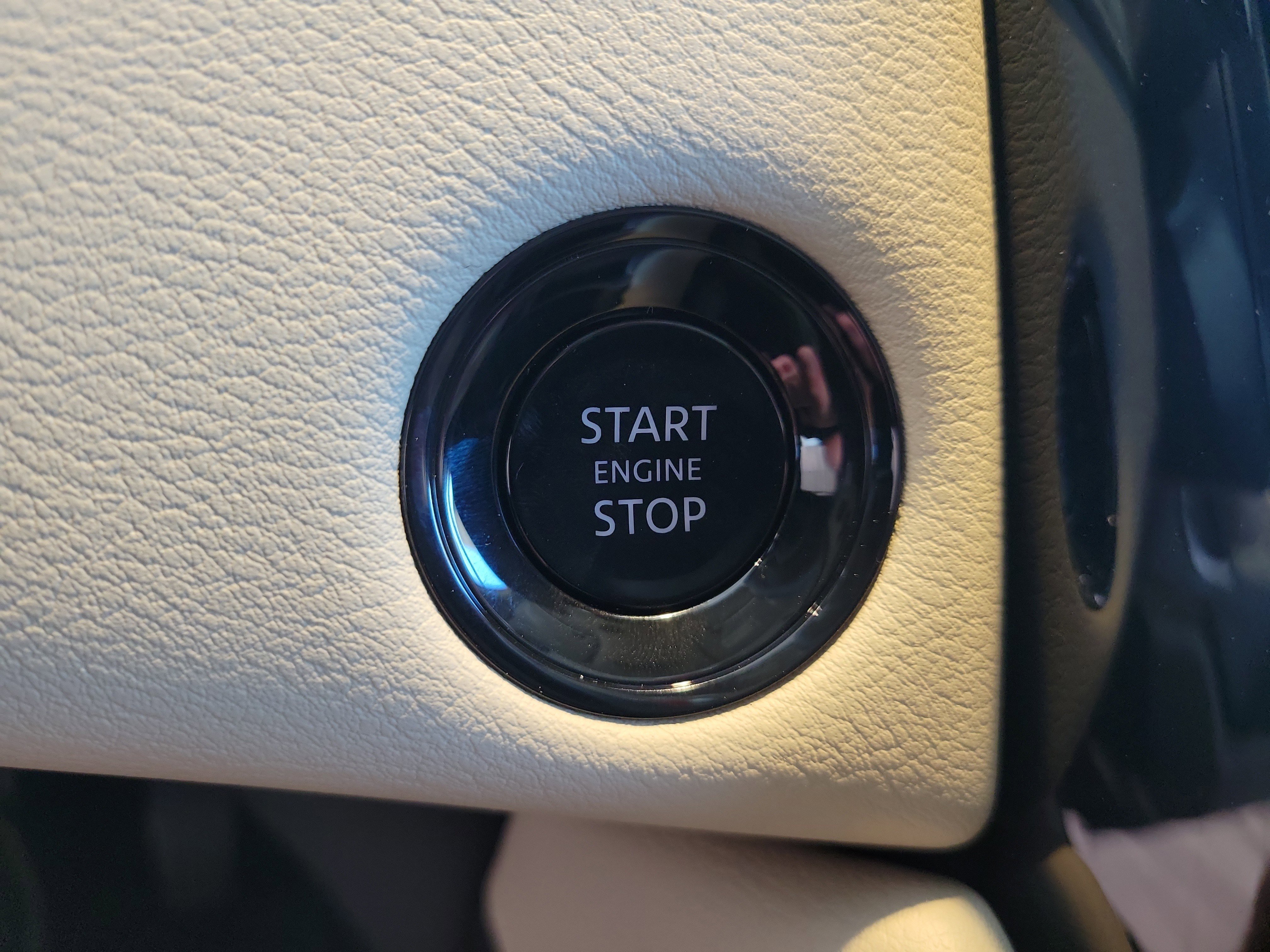 New 2026 Nissan Armada Platinum RWD image 17