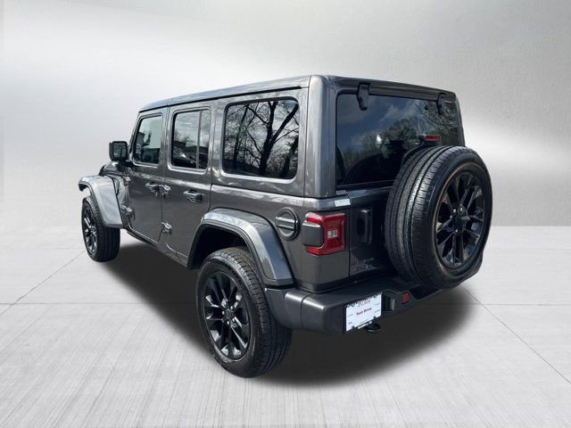 Certified 2025 Jeep Wrangler Unlimited Sahara w/ Safety Group image 8