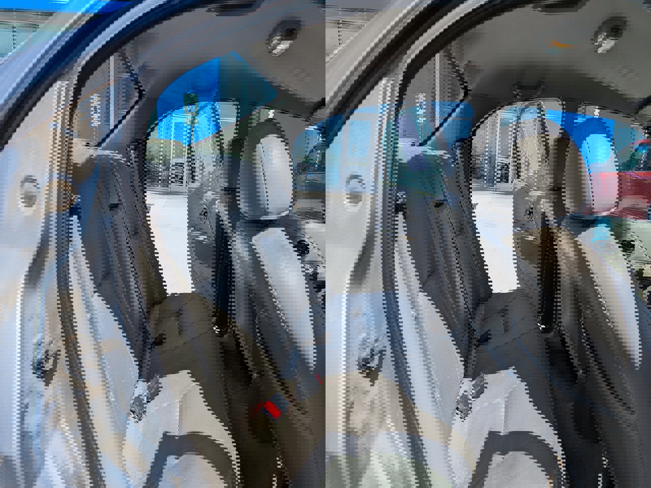 Used 1999 Mercury Mystique LS image 32