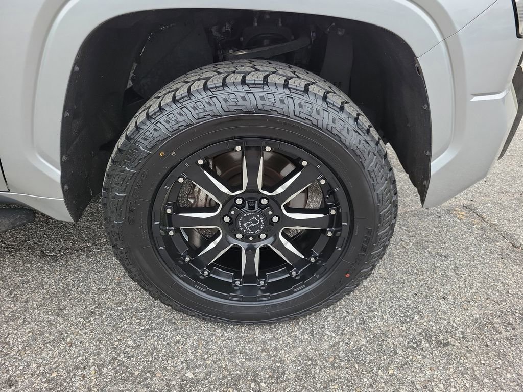 Used 2025 Toyota Tundra SR w/ SR Tow Package image 6