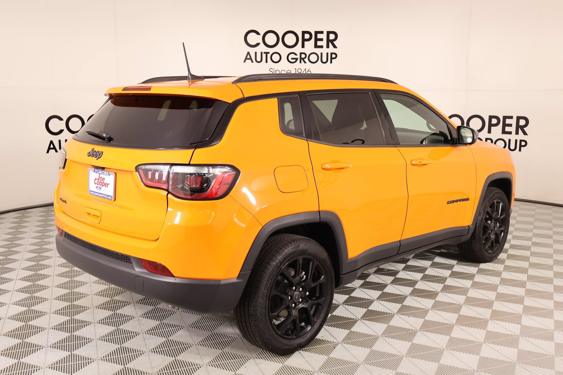 Used 2026 Jeep Compass Latitude AWD/4WD image 19