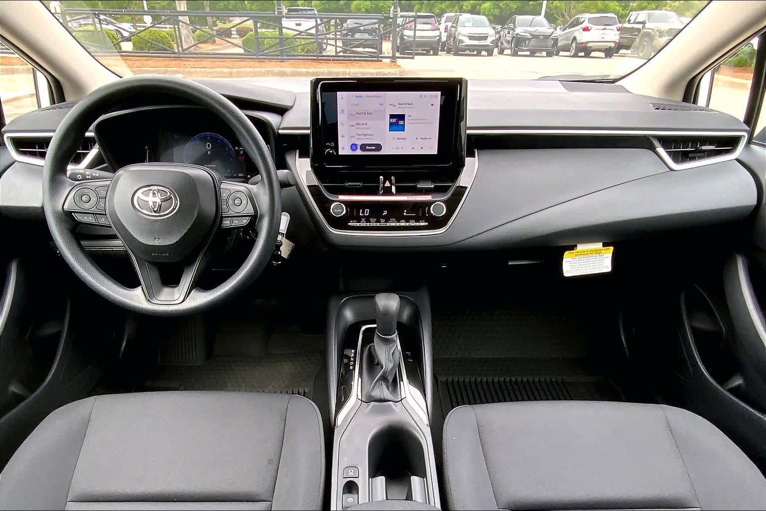 Used 2026 Toyota Corolla LE FWD image 15