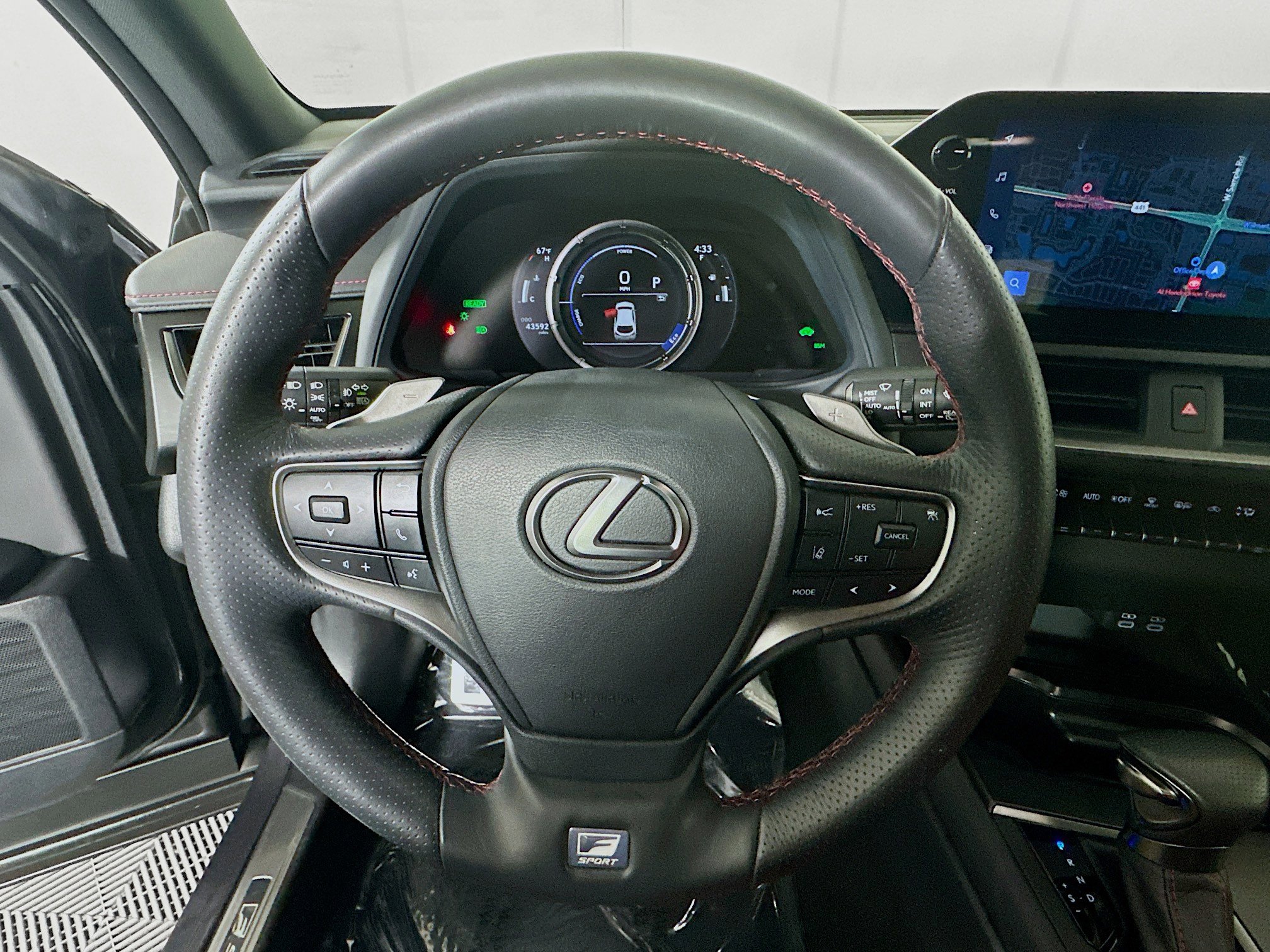Used 2024 Lexus UX 250h F Sport image 15