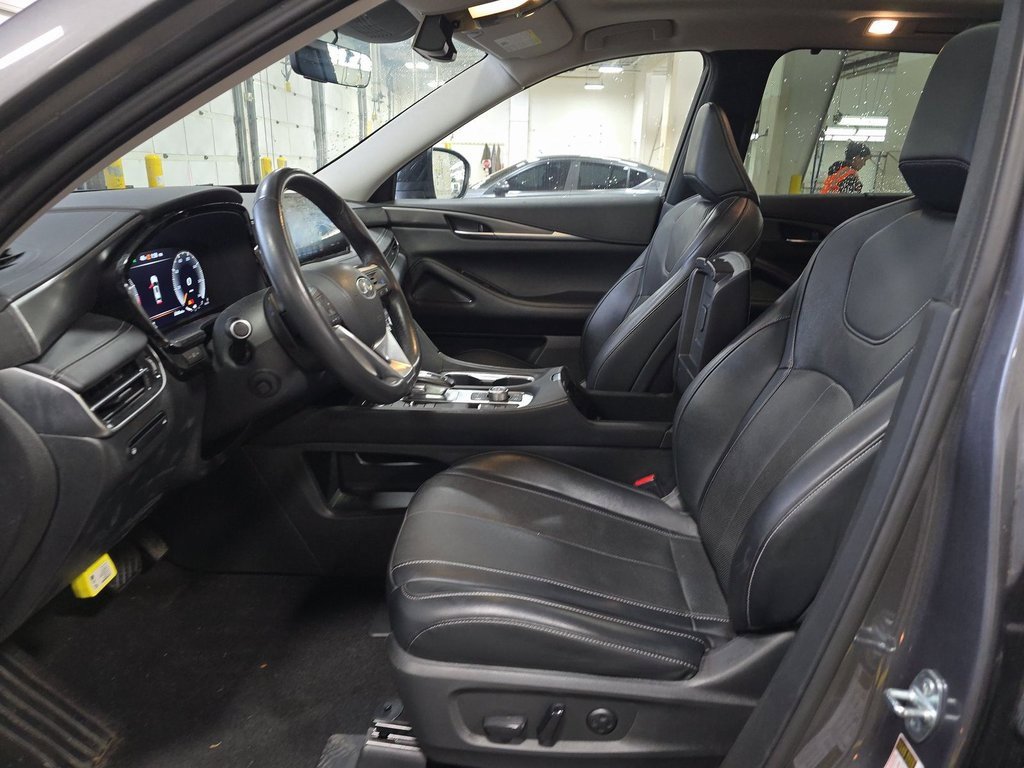 Used 2023 INFINITI QX60 Luxe w/ Cargo Package image 4