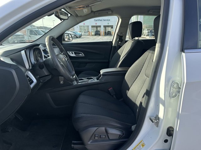 Used 2013 Chevrolet Equinox LS image 2