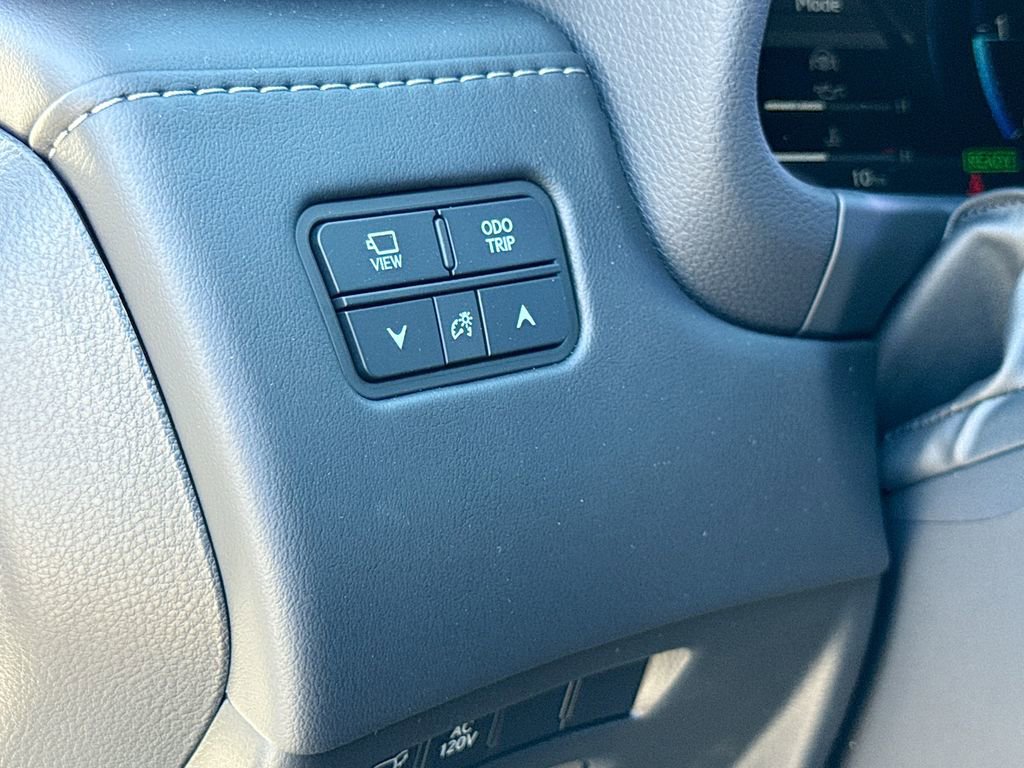 New 2025 Lexus LX 700h Luxury image 22