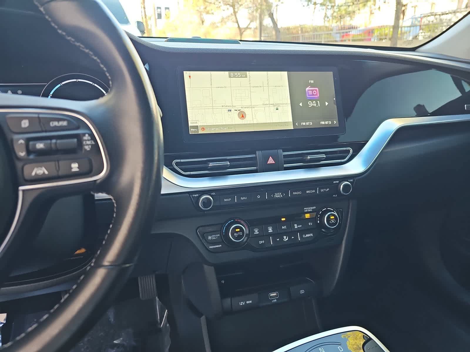 Used 2022 Kia Niro EX FWD image 20