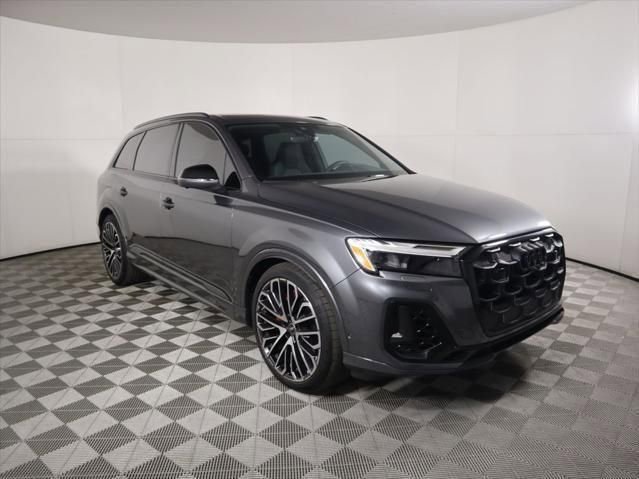 New 2025 Audi SQ7 Premium Plus image 3