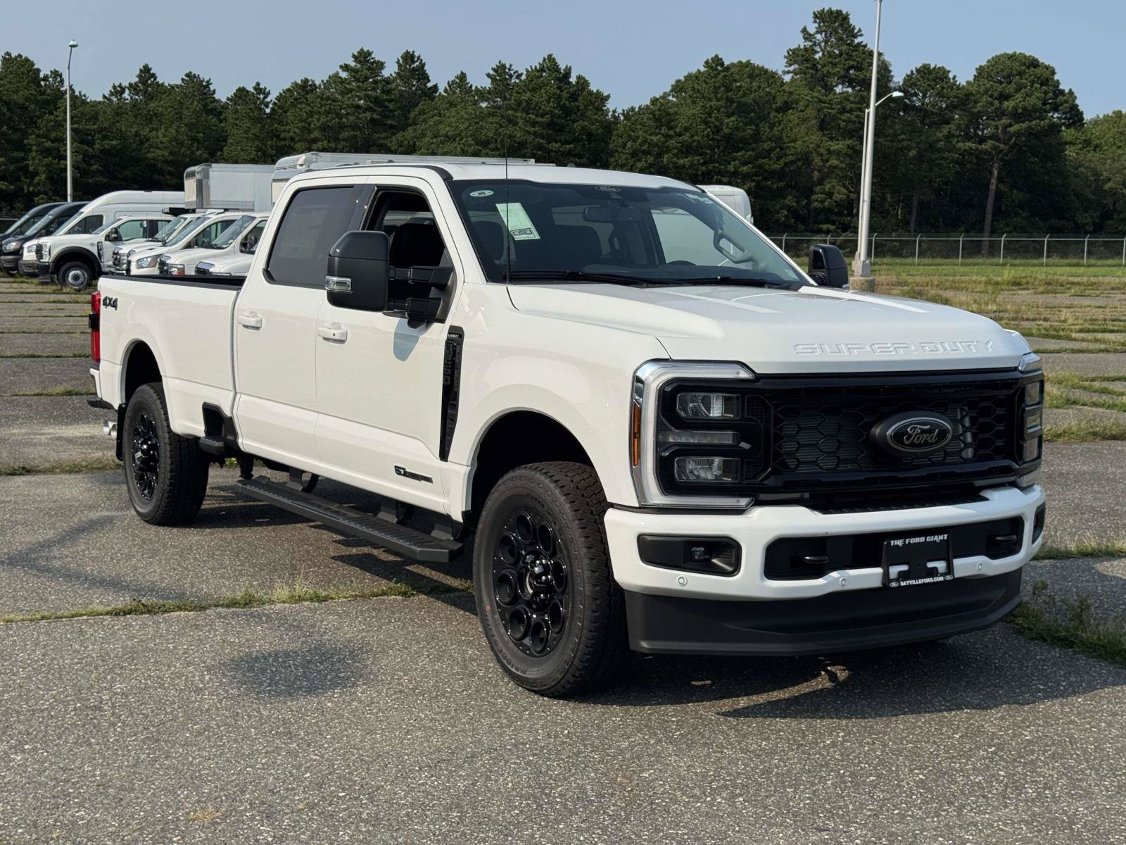 New 2026 Ford F250 Lariat w/ Black Appearance Package AWD/4WD image 6