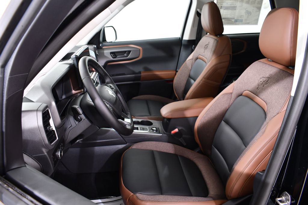 New 2025 Ford Bronco Sport Outer Banks w/ Outer Banks Tech Package+ image 6