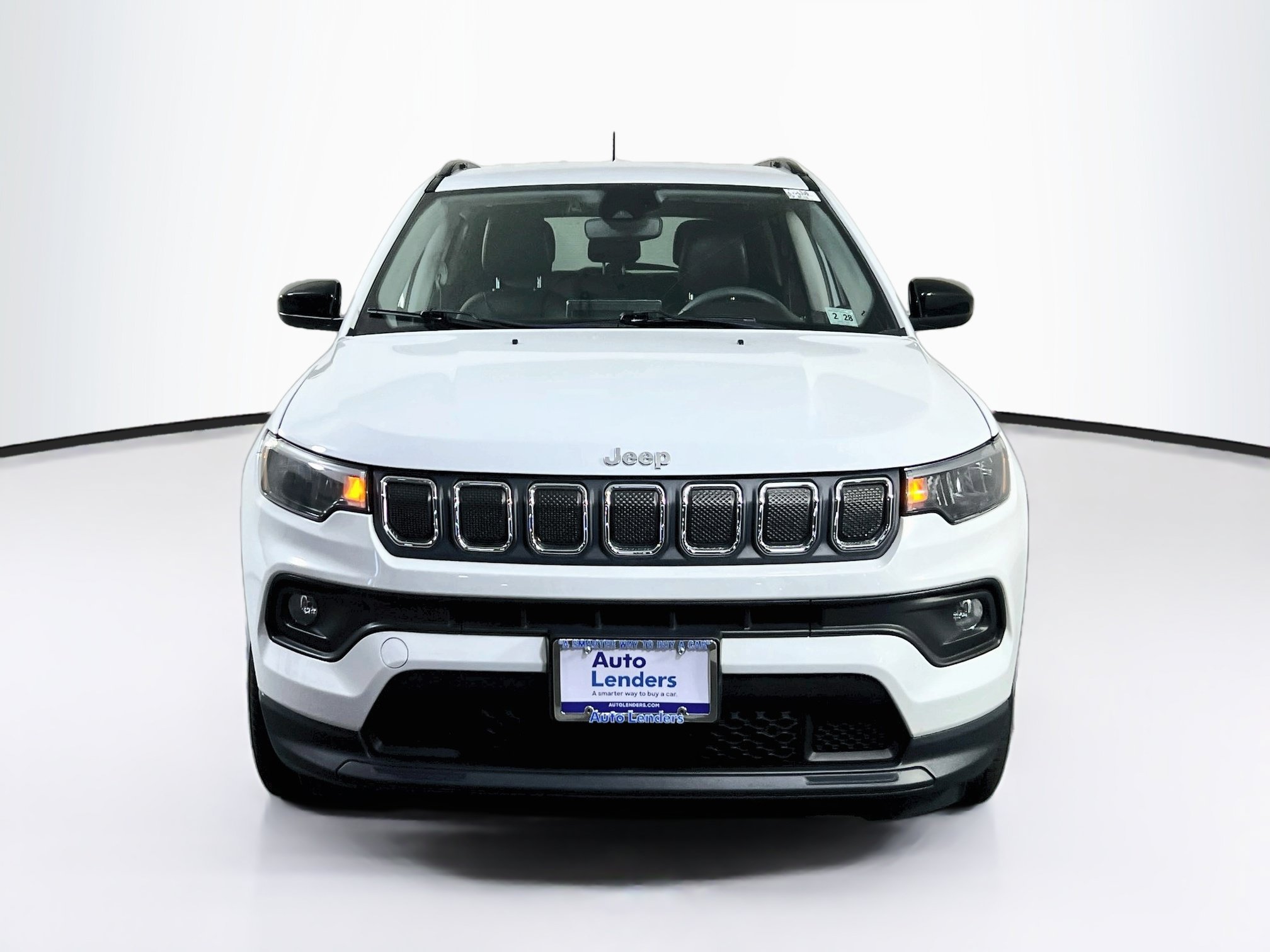 Used 2022 Jeep Compass Latitude AWD/4WD image 2