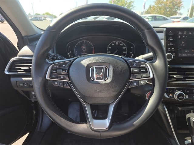 Used 2018 Honda Accord Touring image 25