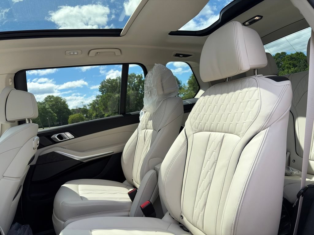 New 2027 BMW X7 xDrive40i AWD/4WD image 20