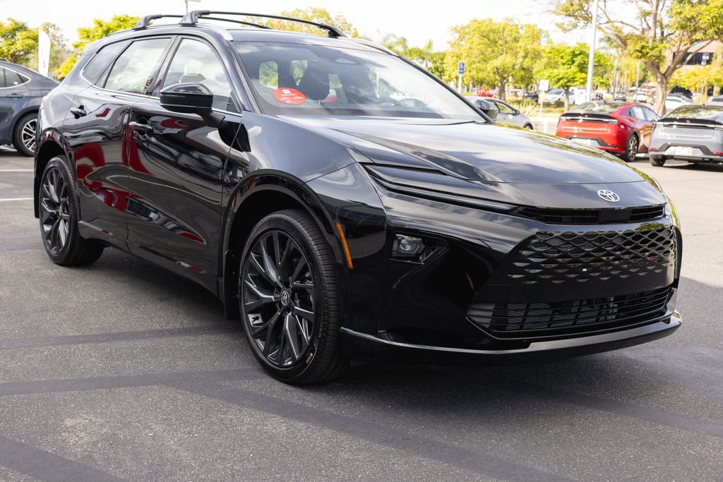 New 2026 Toyota Crown Signia image 3